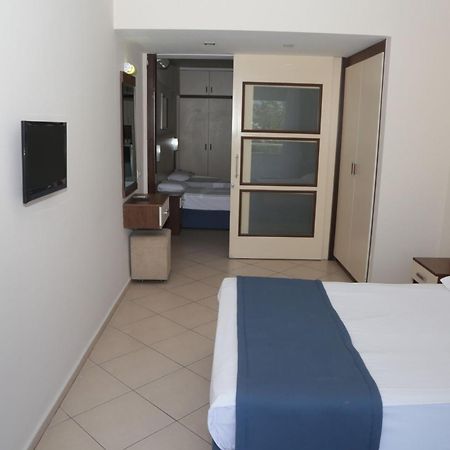 Batihan Beach Resort & Spa Kusadası Esterno foto