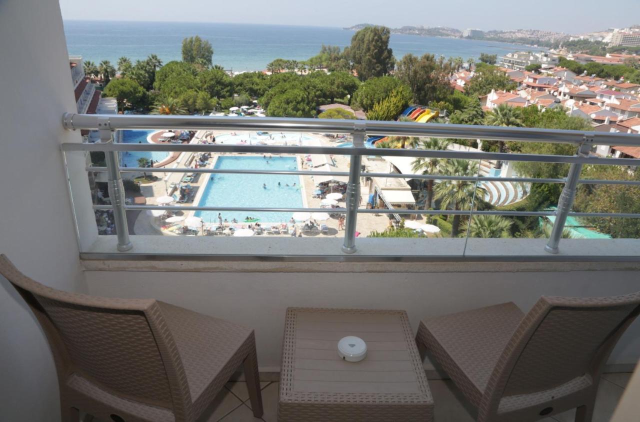 Batihan Beach Resort & Spa Kusadası Esterno foto