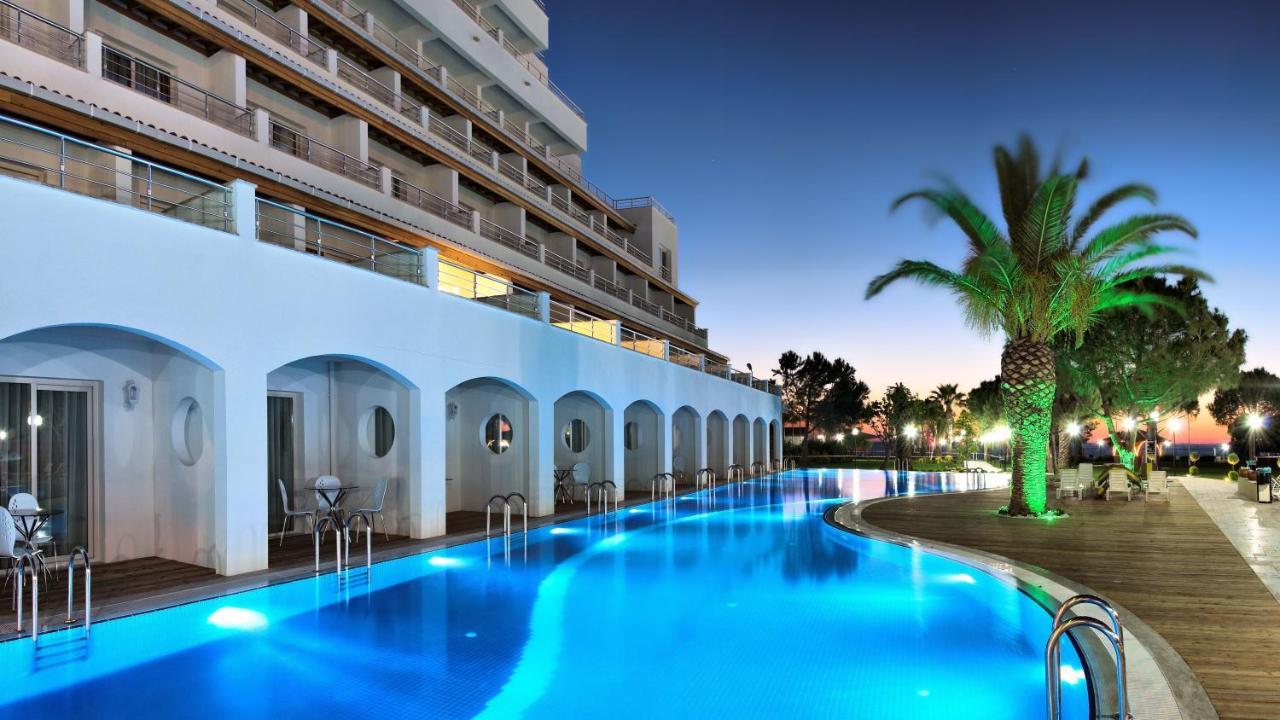 Batihan Beach Resort & Spa Kusadası Esterno foto
