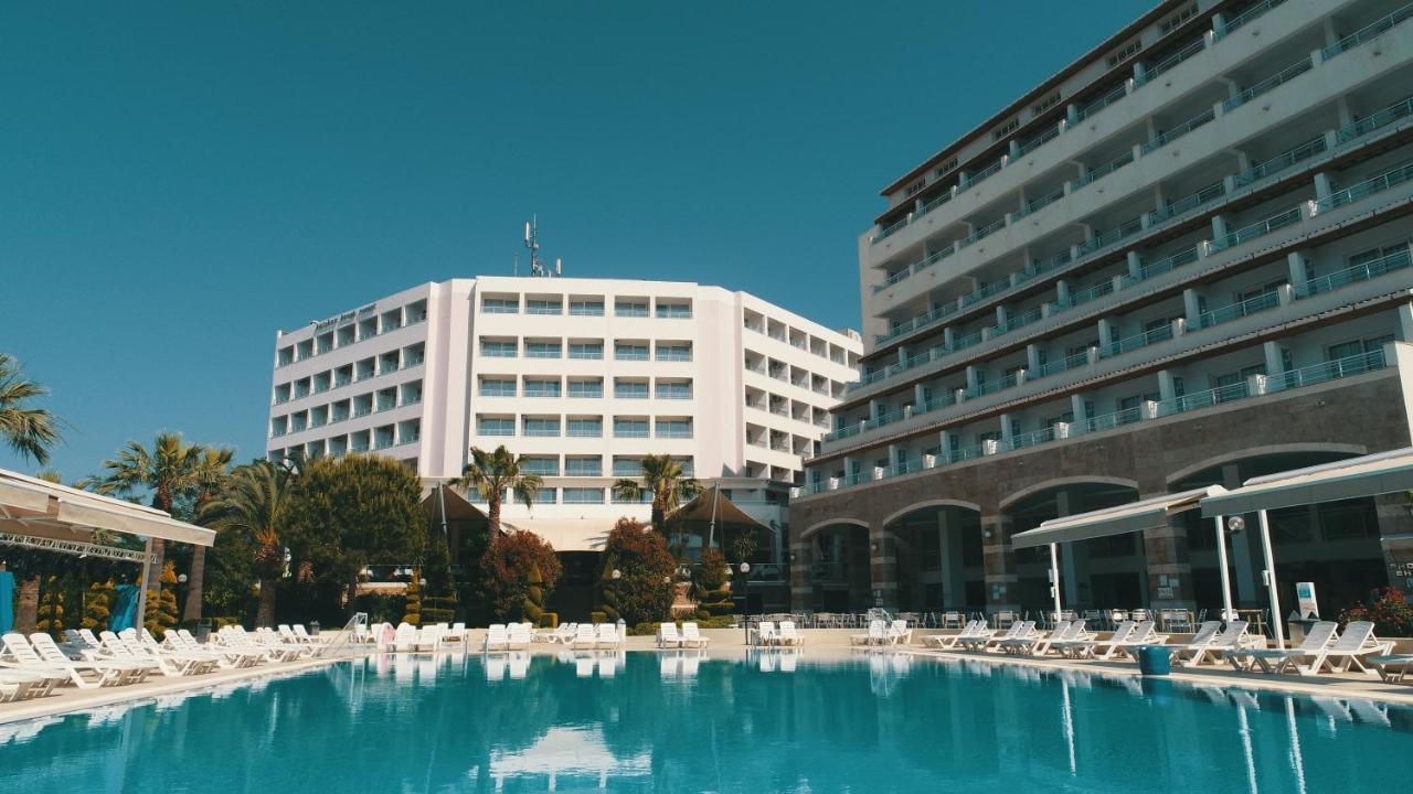 Batihan Beach Resort & Spa Kusadası Esterno foto