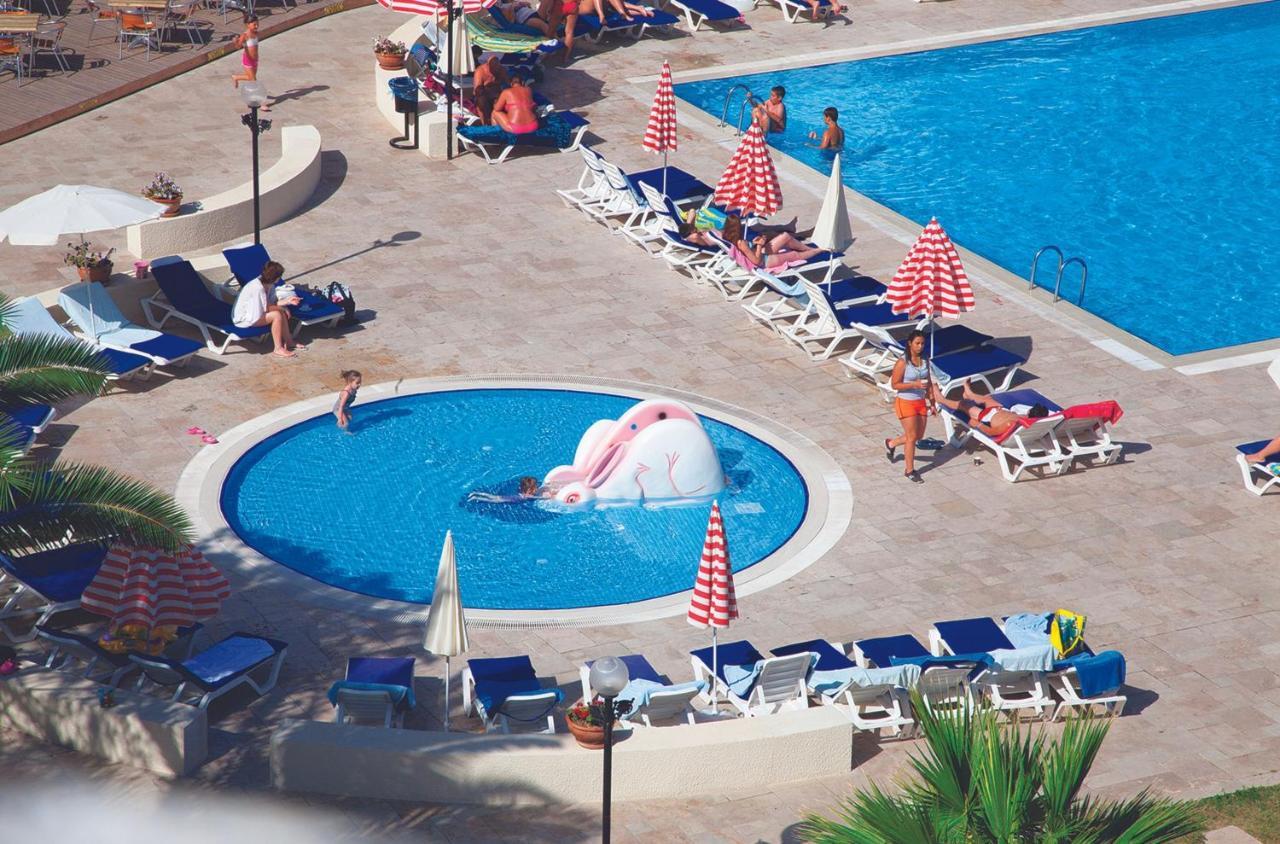 Batihan Beach Resort & Spa Kusadası Esterno foto